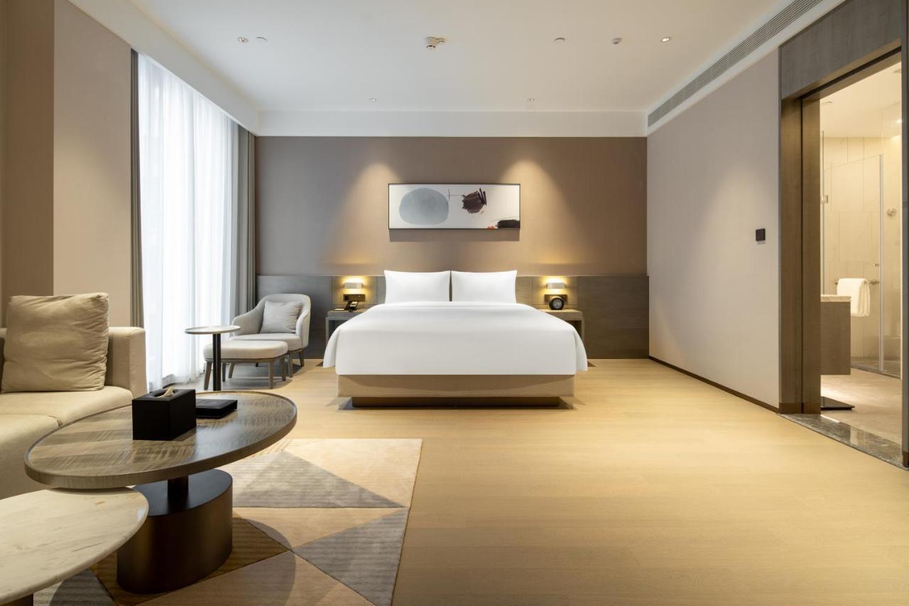 Hyatt Place Linyi People Square Экстерьер фото