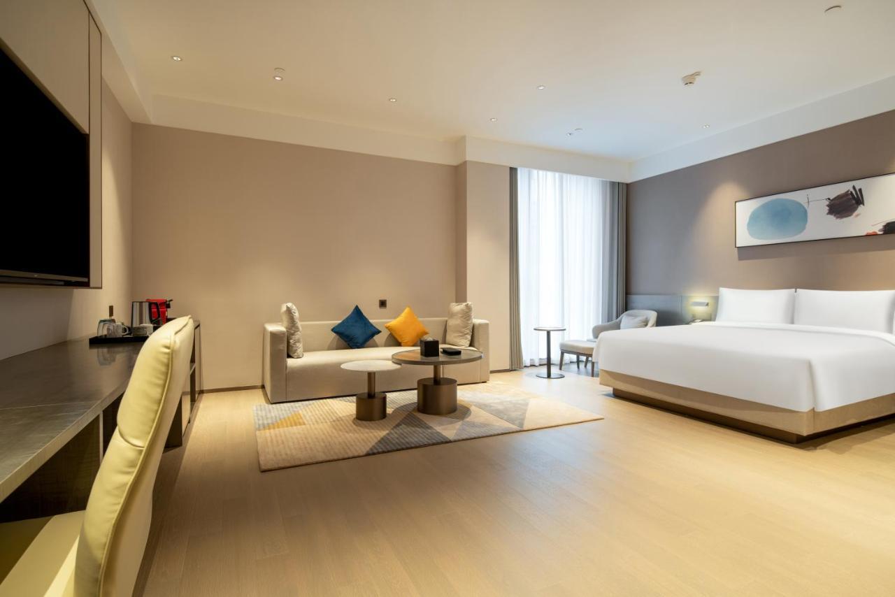 Hyatt Place Linyi People Square Экстерьер фото