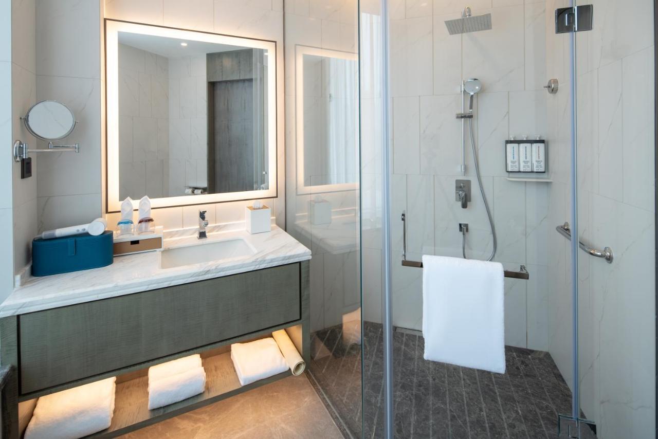 Hyatt Place Linyi People Square Экстерьер фото