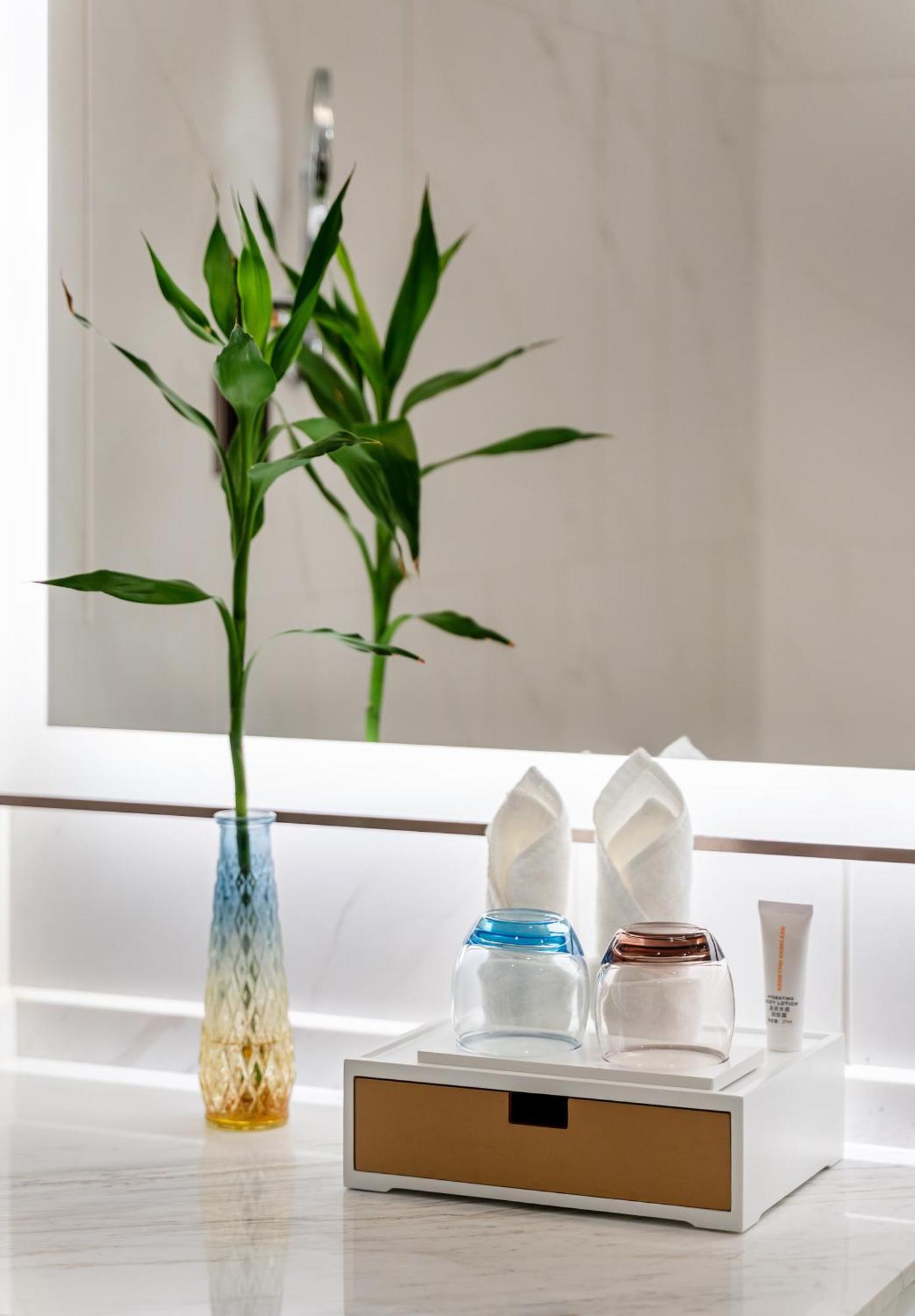 Hyatt Place Linyi People Square Экстерьер фото