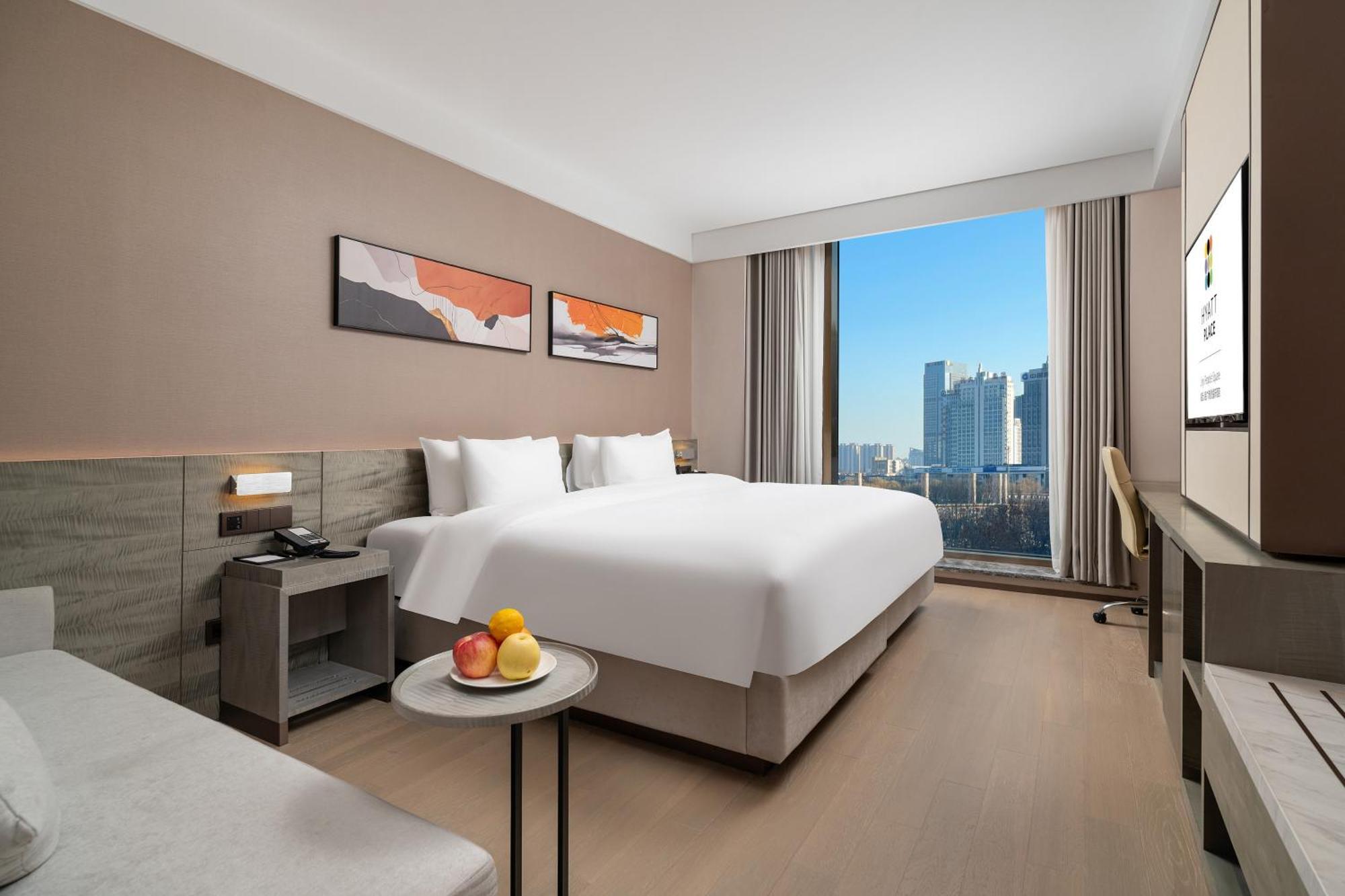 Hyatt Place Linyi People Square Экстерьер фото