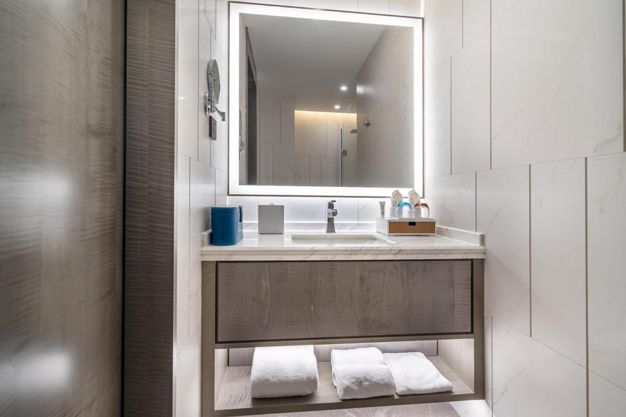 Hyatt Place Linyi People Square Экстерьер фото